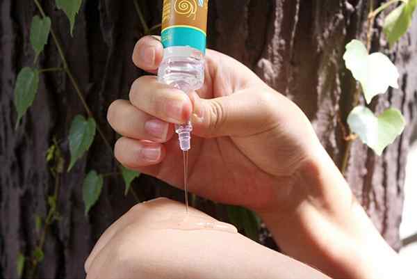 Soon-Pure-Snail-Repairing-Moisturizing-Solution-Original-Liquid-970785