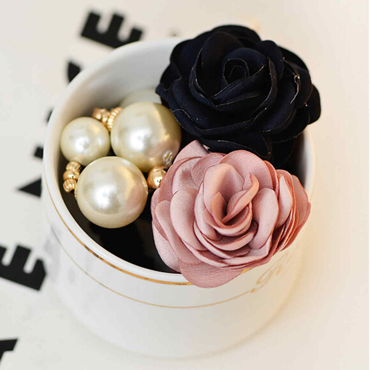 Women-Satin-Ribbon-Rose-Flower-Pearls-Hair-Band-Ponytail-Holder-Elastic-Hair-Band-1040451
