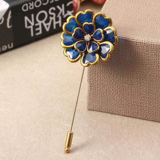 Antique Gold Plated Crystal Flower Brooch Elegant Alloy Pin Women Jewelry