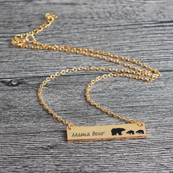 Creative Letters Engraved Mama Bear Pendant Necklace Cute Family Clavicle Necklaces for Women