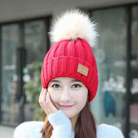 Fashion Women Winter Ski Knit Beanie Hat Thicken Windproof Skull Cap with Wool Ball