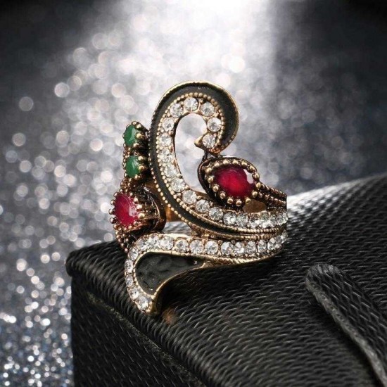 Luxury Rhinestone Women Rings Gemstone Crystal S Shape Ring For Gift