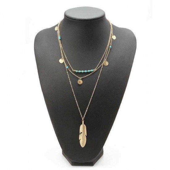 Retro Leaf Pendant Green Beaded Neckalce Elegant Gold Chain for Women