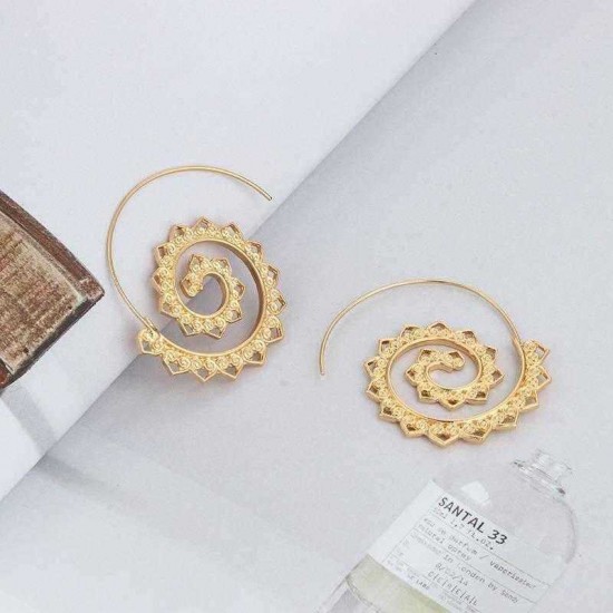 Retro Spiral Heart-Shaped Earrings Exaggerated Fashion Jewelry Earring For Women