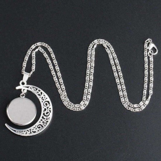 Retro Style Pendant Necklace Luminous 12 Constellation Crescent Necklace Gift For Girl