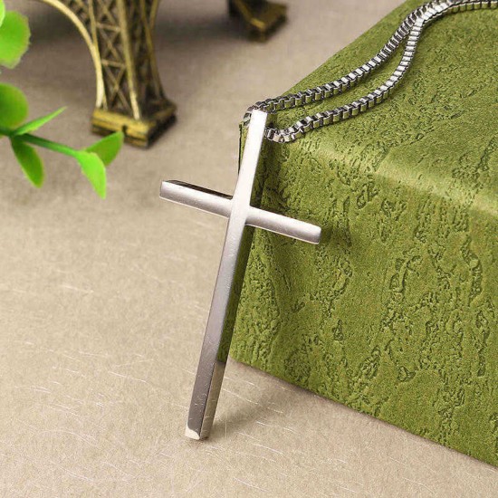 Simple Style Stainless Steel Cross Pendants Necklace For Women Delicate Necklaces