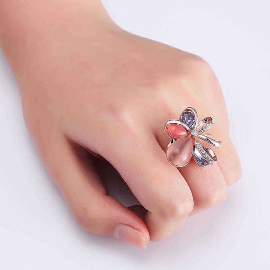 Stylish Pink Flower Opal Crystal Zircon Finger Ring Fine Jewelry for Women Clothing Accessories