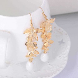 Sweet Ear Drop Earring Gold leaves Oval Beaded Pendant Artificial Peal Earrings Jewelry for Women