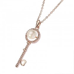 Sweet Rose Gold Plated Artificial Pearl Inlay Heart Key Pendant Shiny Zircon Necklace For Women