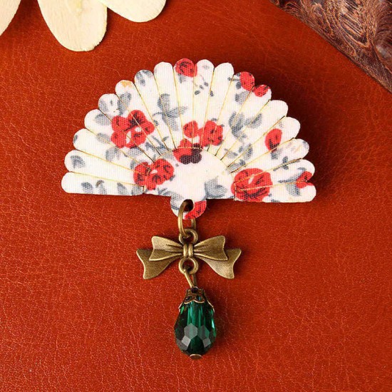 Sweet Wood Flower Painted Glass Bead Fan Gift Brooch