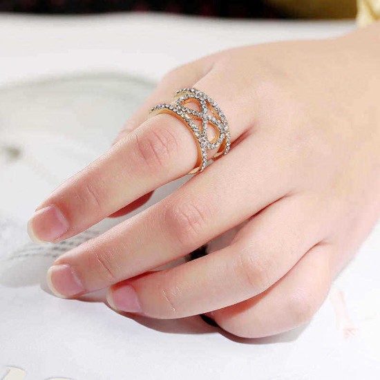 Trendy Alloy Rhinestone Rings Gold Color Infinity Finger Ring for Women