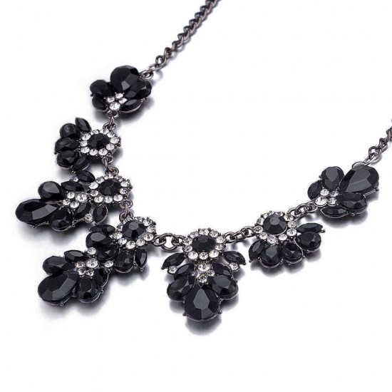 Trendy Elegant Black Collar Necklace Resin Flower Crystal Stylish Women Jewelry