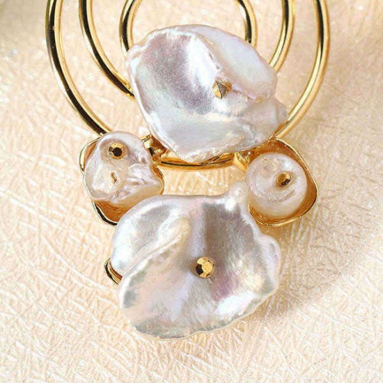 Trendy Irregular White Shell Earring Geometric 18K Gold Earrings for Women Gift