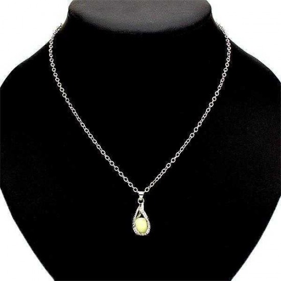 Vintage Hollow Luminous Bead Pendant Silver Plated Chain Necklace