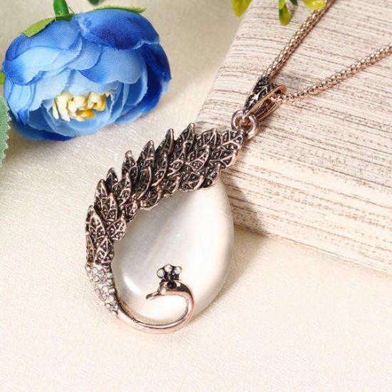 Vintage Opal Rhinestone Pendant Peacock Feather Necklace Crystal Women Sweater Chain