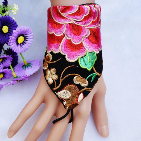 Womens Vintage Ethnic Style Embroidery Flower Triangle Glove