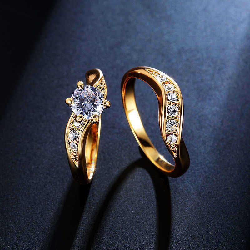 2pcs-Gold-Plated-Finger-Ring-Inlay-Zircon-Crown-Six-prong-Ring-Set-Women-Fine-Jewelry-1145078