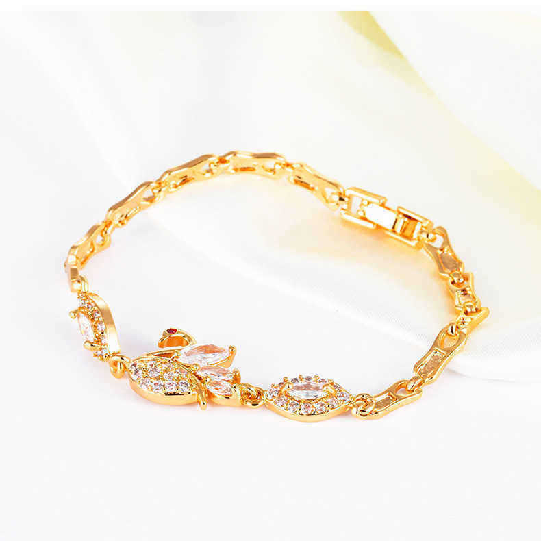 Beautiful-Diamond-Studded-Zircon-Plated--Female-Bracelet-18K-gold-1546010