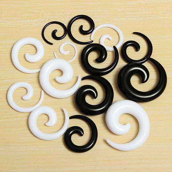 Black-White-Acrylic-Carved-Spiral-Snail-Tapered-Ear-Plug-Ear-Expander-959106