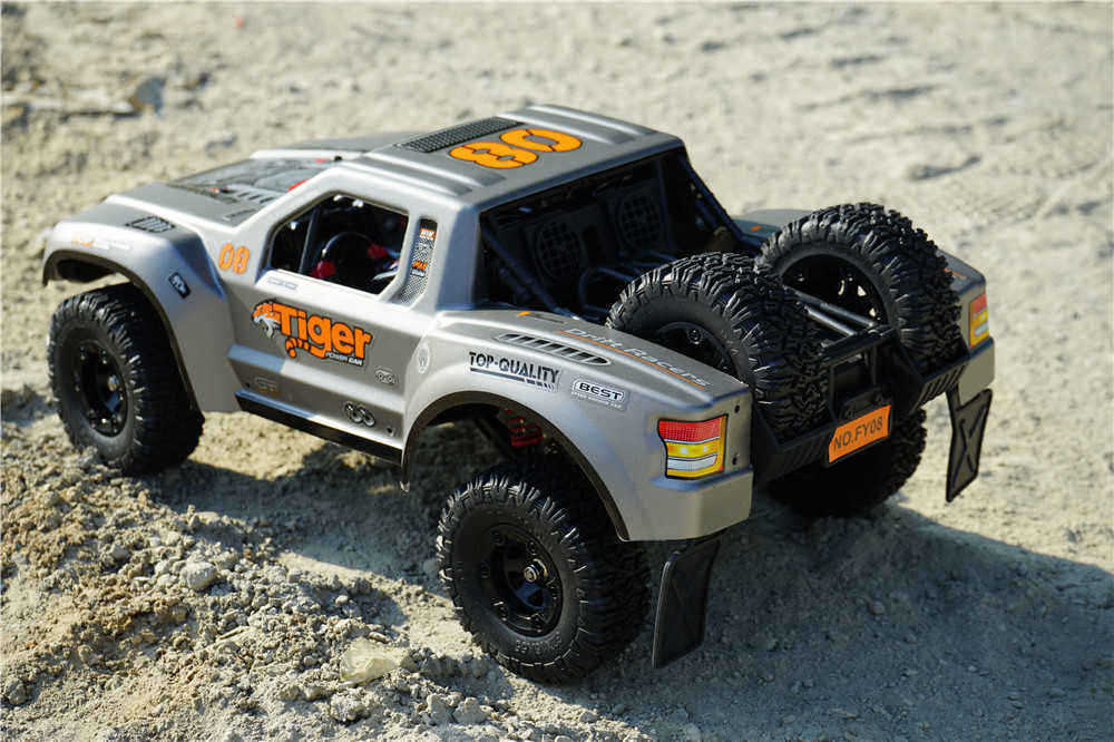 Feiyue-FY08-112-24G-Brushless-Waterproof-RC-Car-Dessert-Off-road-Vehicle-Models-High-Speed-35kmh-1561158