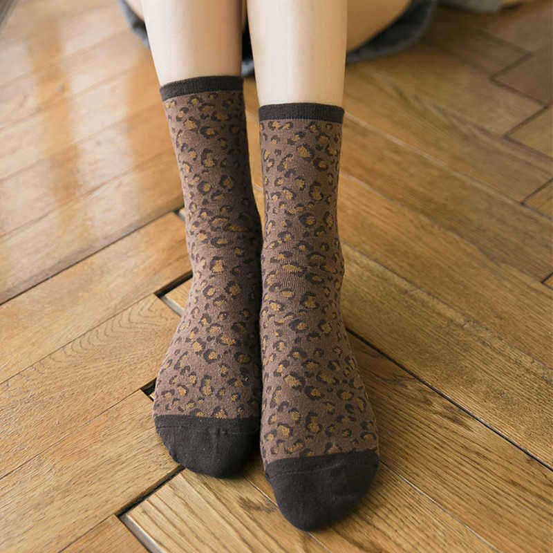 Ladies-Leopard-Print-Breathable-Jacquard-Short-Tube-Socks-1338063