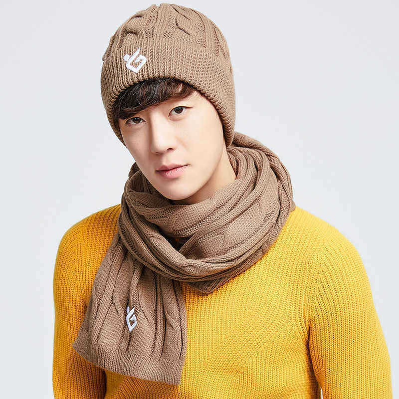 Men-And-Women-Winter-Plush-Thick-Warm-Acrylic-Knitted-Earmuffs-Cap-Scarf-Set-Hat-1362991