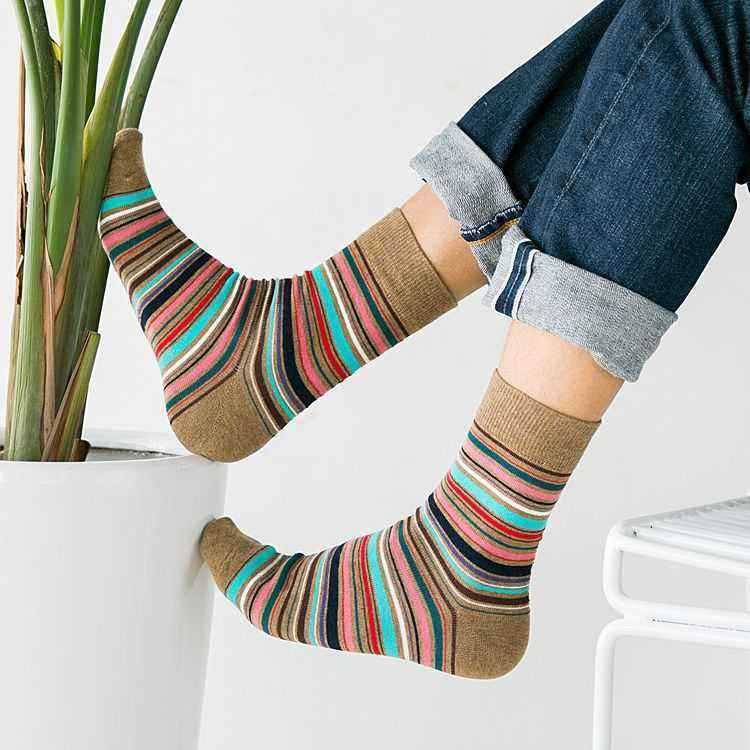 Men-Women-Vintage-Stripe-Cotton-Socks-Causal-Breathable-Deodorant-Middle-Tube-Socks-1203786