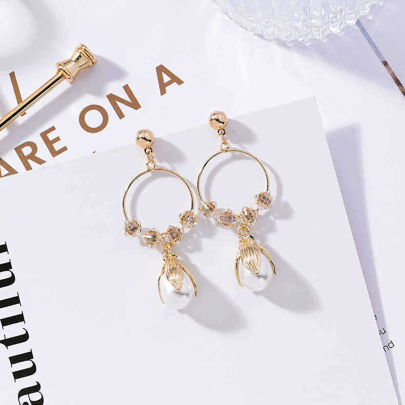 Retro-Flower-Pearl-Ear-Drop-Long-Style-Water-Drop-Earrings-Women-Rhinestone-Earring-1463794