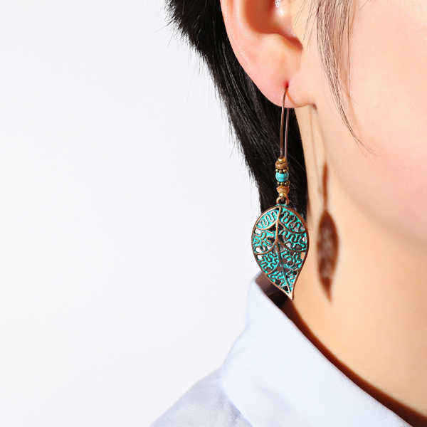 Retro-Hollow-Leaf-Drop-Earrings-Bohemian-Bronze-Plated-Women-Jewelry-1231636