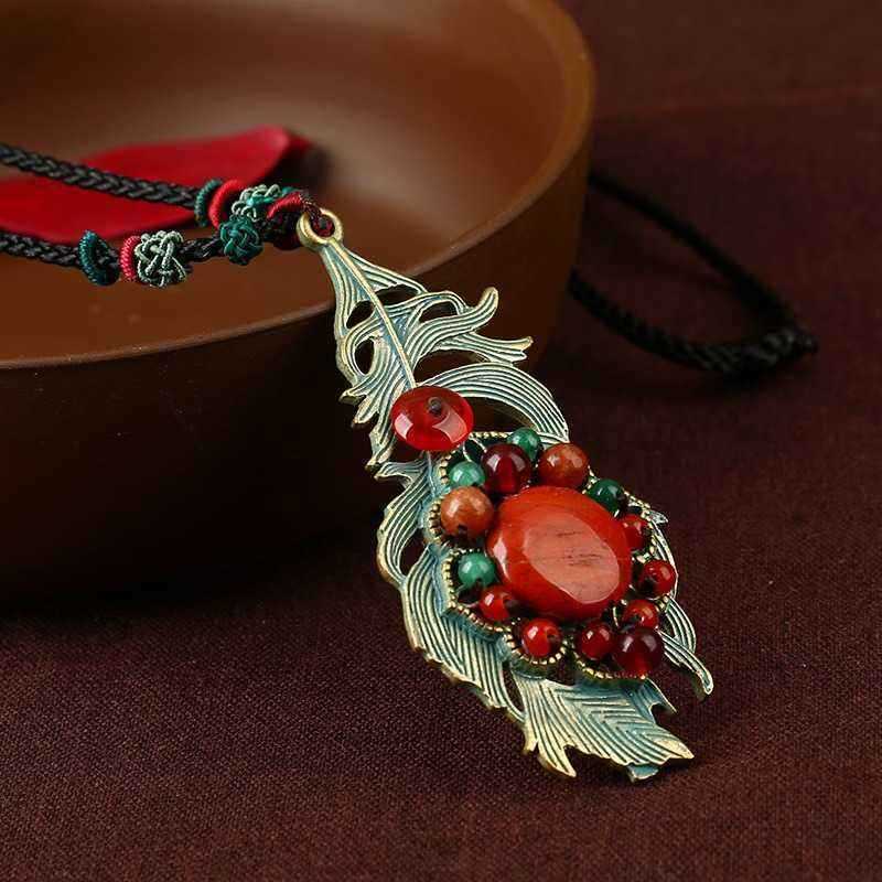 Retro-Leaves-Long-Style-Necklace-Alloy-Ikeramic-Sweater-Necklace-For-Women-1419185