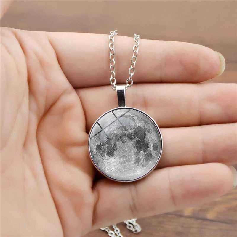 Retro-Luminous-Moon-Long-Necklace-Sliver-Alloy-Sweater-Necklace-Unisex-1444010