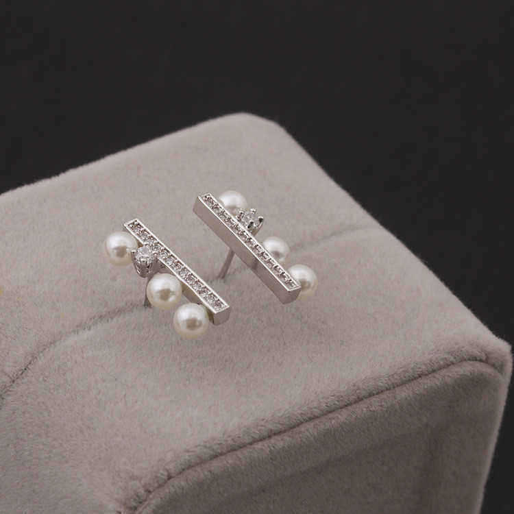 Simple-Rhinestone-Crystal-Pearl-Ear-Stud-Earrings-Gold-Silver-Plated-1016557