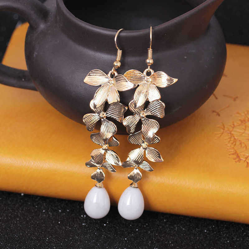 Sweet-Ear-Drop-Earring-Gold-leaves-Oval-Beaded-Pendant-Artificial-Peal-Earrings-Jewelry-for-Women-1325910