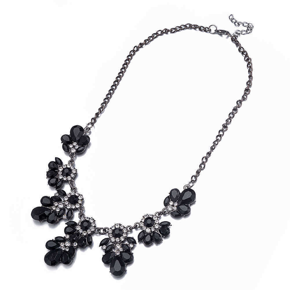 Trendy-Elegant-Black-Collar-Necklace-Resin-Flower-Crystal-Stylish-Women-Jewelry-1142181