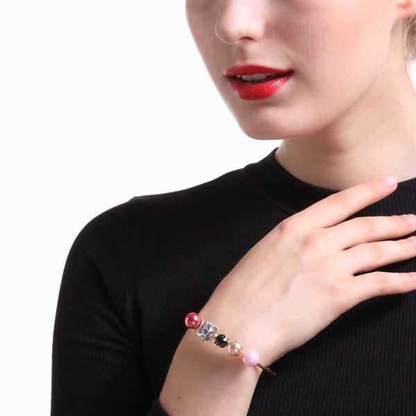 Trendy-Open-End-Artificial-Pearl-Rhinestone-Geometric-Bracelets-Gift-for-Women-1087409