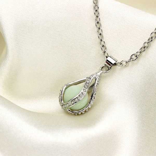 Vintage-Hollow-Luminous-Bead-Pendant-Silver-Plated-Chain-Necklace-971605